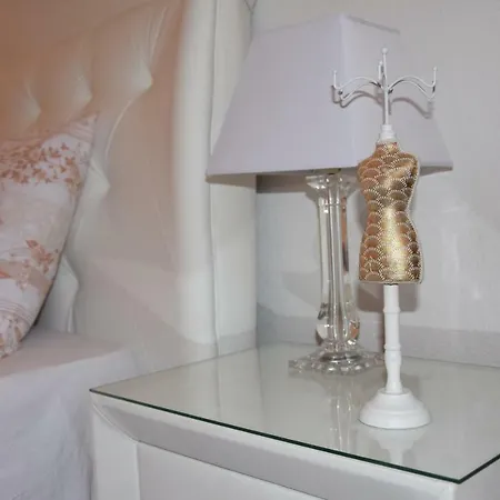 đeni Luxury