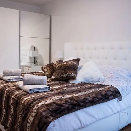 Deni Luxury Apartment Split